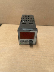 GOSSEN - METRAWATT R2400 - Temperature Controller