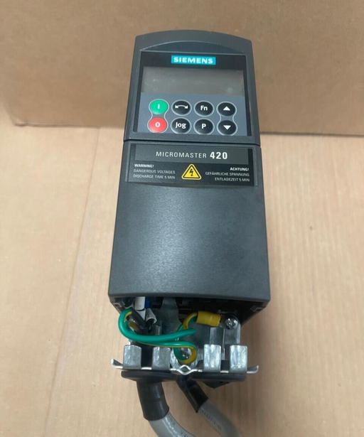 Siemens - 6SE6420-2UD21-5AA1 - MICROMASTER 420 VFD, 1.5 kW, with Filter