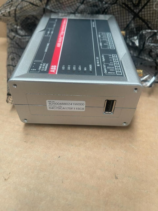 ABB - ReliaGATE 10-12 - REGATE-10-12-52-CS08 - GATEWAY