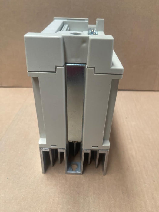 KEB - 13.F5.M1D-39G0 - COMBIVERT F5 Frequency Inverter, 5.5 kW, 3-Phase 400V