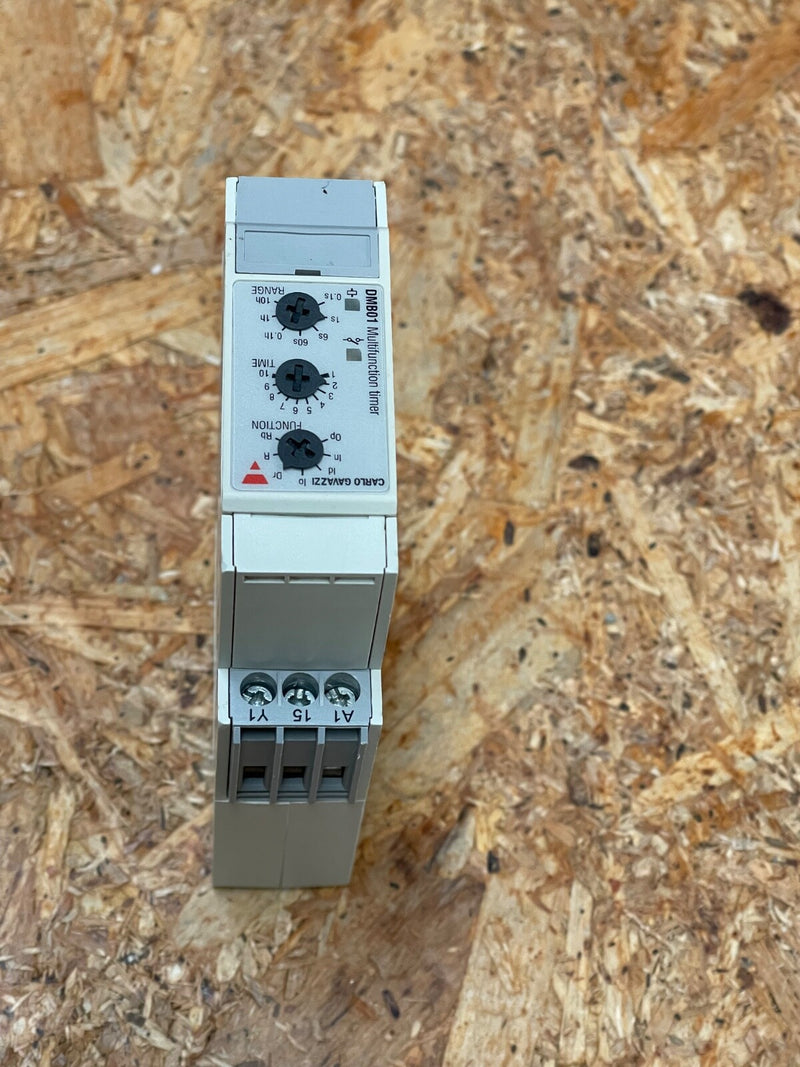 Carlo Gavazzi – DMB01CM24 – Multi‑Function DIN‑Rail Timer Relay 0.1 s to 100 h