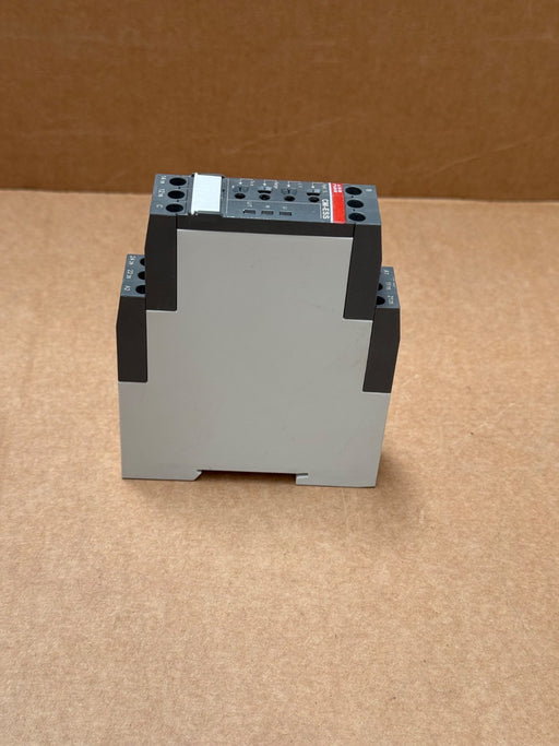 ABB – 1SVR730830R0400 – CM‑ESS.2S Voltage Monitoring Relay, 24–240 VAC/DC