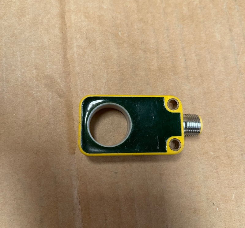 Turck – BI20R‑Q14‑AP6X2‑H1141 – BI 20R Inductive Ring Sensor, M12, 20 mm