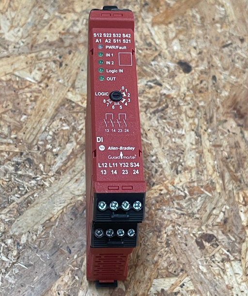 Allen‑Bradley – 440R‑D22R2 – GuardMaster Dual‑Input Safety Monitoring Relay