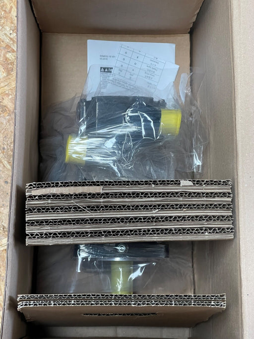 Schneider Electric – BSH1001P01A2A – Lexium Servo Motor, 2.7 N·m, 3 kW, 3 000rpm