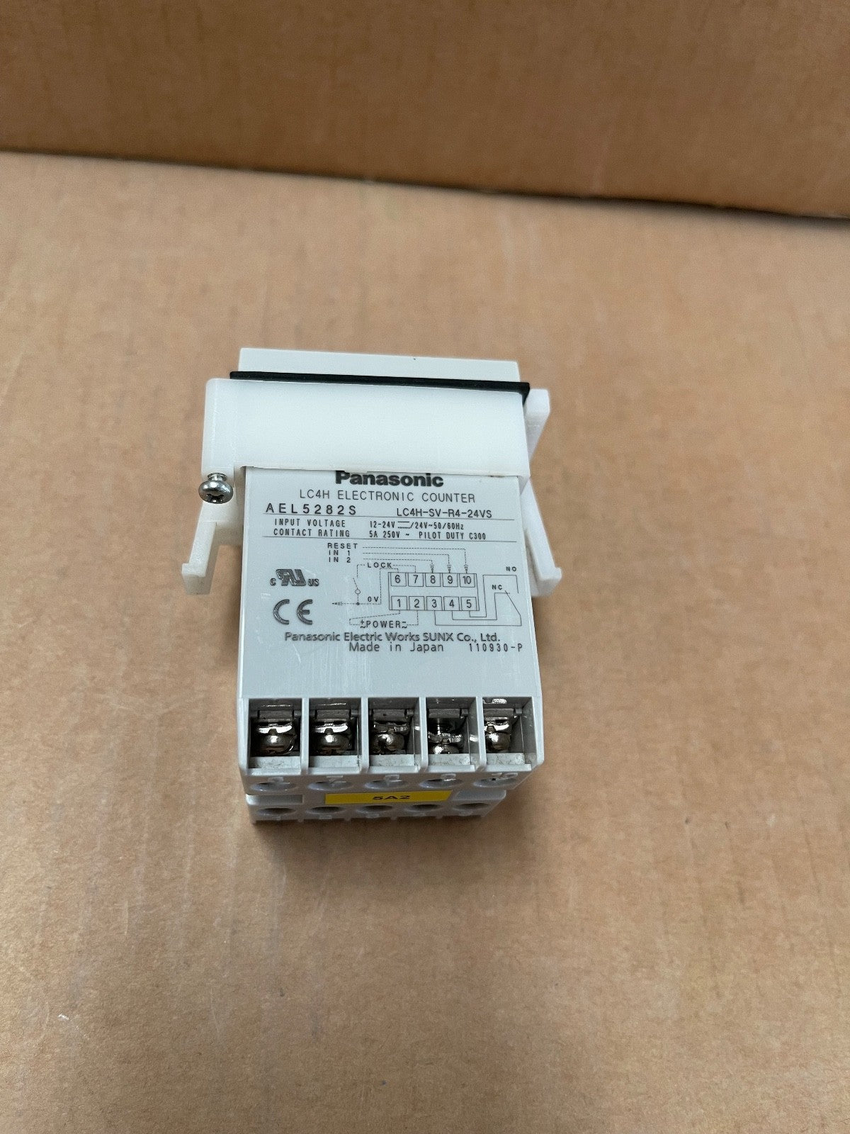 Panasonic – LC4H-SV-R4-24VS – LC4H Series 4-Digit LCD Counter, 12-24 V ...