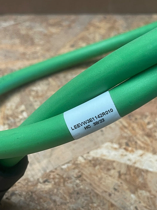 Schneider Electric – VW3E1142R010 – 1 m Shielded Hybrid Motor/Encoder Cable