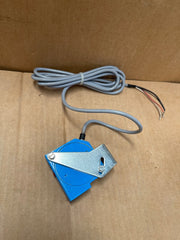 SICK – WL10‑1132 – Photoelectric Retro‑Reflective Sensor 1002664