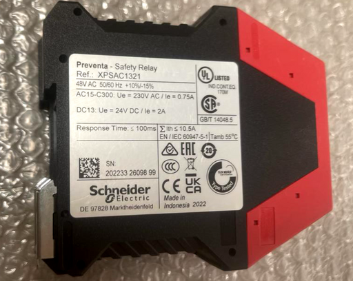 Schneider Electric Preventa XPSAC1321 Safety Relay