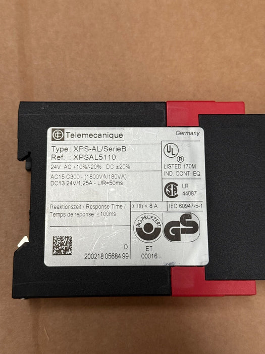 Telemecanique – XPSAL5110 – Safety Relay 24 VAC/DC, 2 NO Outputs, Preventa Serie