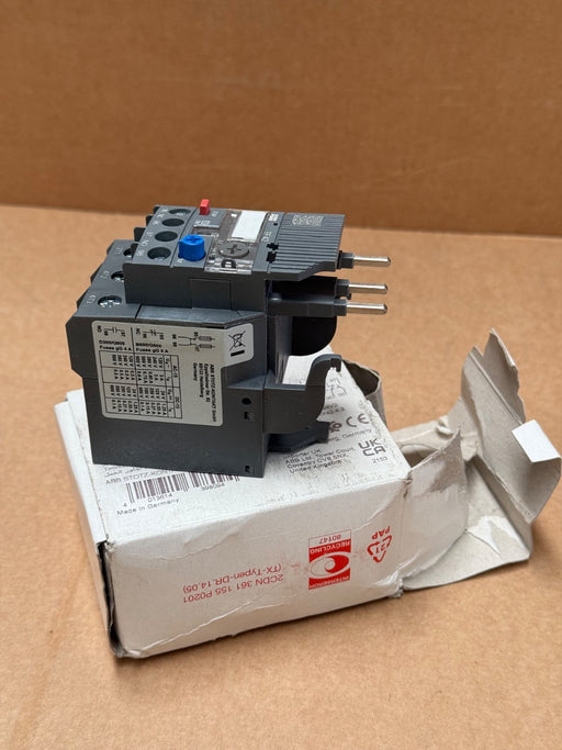 ABB – 1SAZ721201R1035 – TF42‑4.2 Thermal Overload Relay, 3.1–4.2 A, 3‑Pole