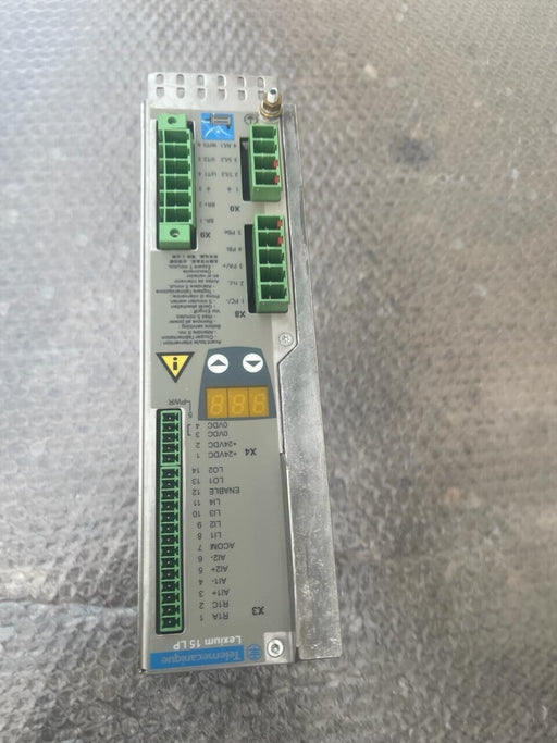 Telemecanique Lexium - LXM15LD10N4 - Servo Motor Drive