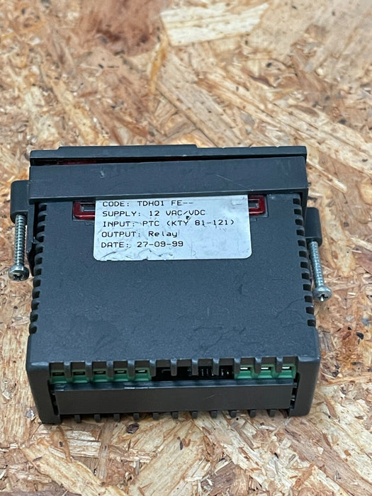 Tecnologic - TDH01 FE - Digital Temperature Controller, ON/OFF, 12–24 V AC/DC