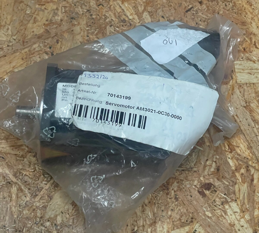 Beckhoff – AM3021‑0C30‑0000 – Synchronous Servo Motor, 0.48 Nm, 480 V AC