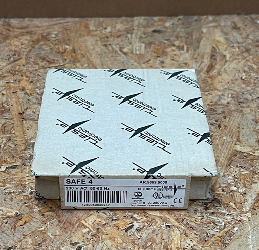 Riese Electronic – AR.9659.5000 – SAFE 4 Safety Relay (230 VAC, 4 Contacts)