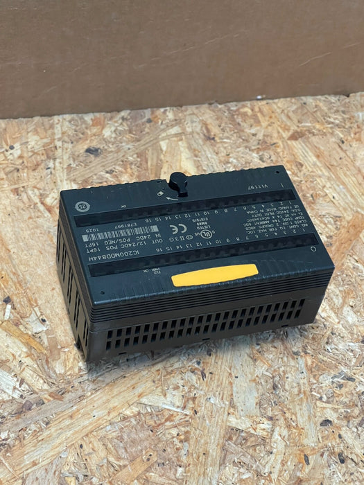 GE Fanuc – IC200MDD844H – VersaMax 16 IN / 16 OUT Mixed I/O Module