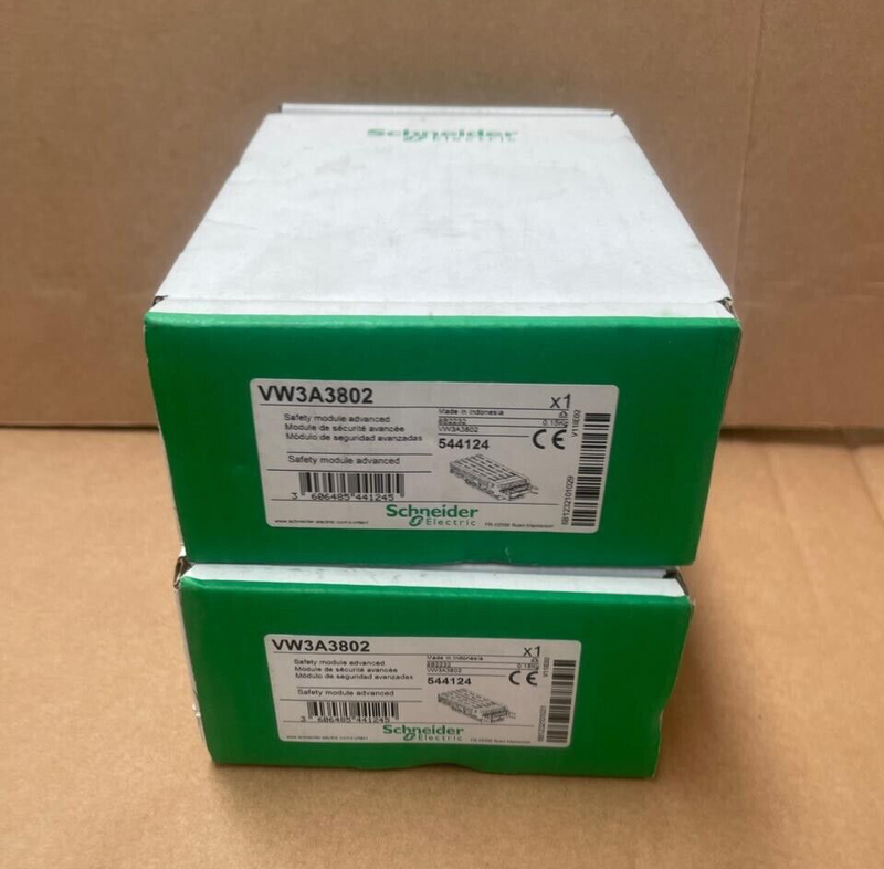 Schneider Electric - VW3A3802 - Advanced Safety Module for Altivar Drives, 24 V