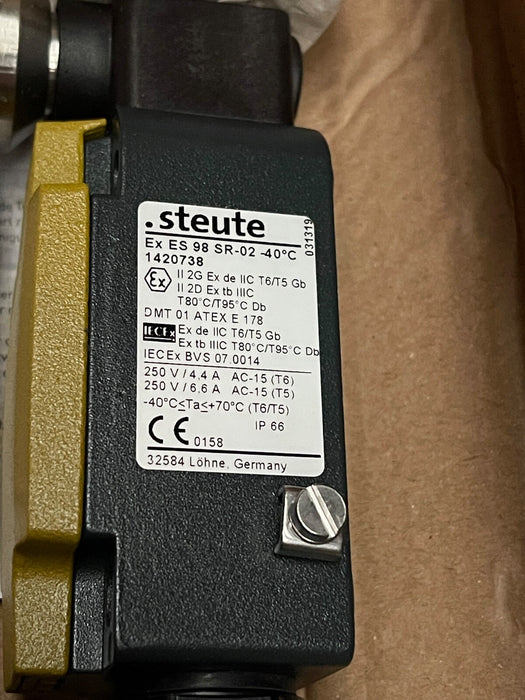 Steute - 1420738 - Ex ES 98 SR-02 Belt Alignment Switch, -40 °C, ATEX Zone 1/21