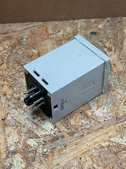 Omron – H3CR‑G8EL – 48 × 48 mm Star‑Delta Timer with Instantaneous Output