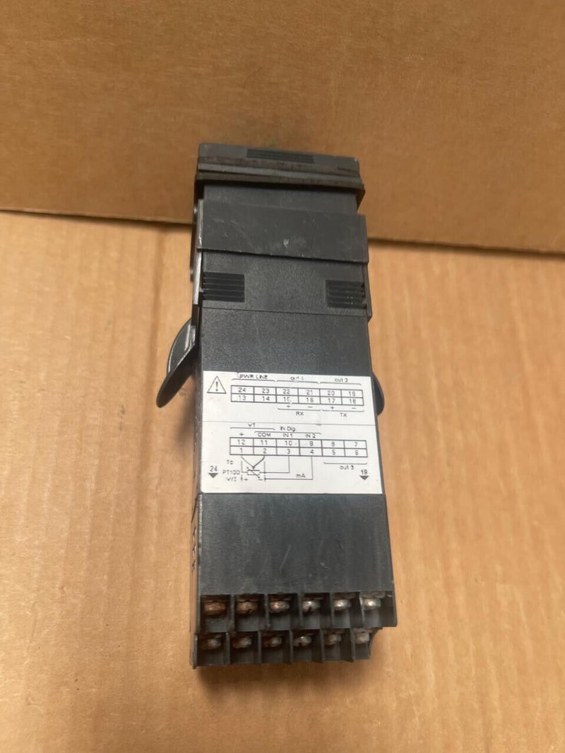 GEFRAN - 800-RRR0-10020 - Temperature Control Meter