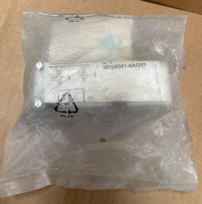 Siemens – 3RG4041‑6AG01 – SIMATIC PXI240 Inductive Sensor 40×40 mm