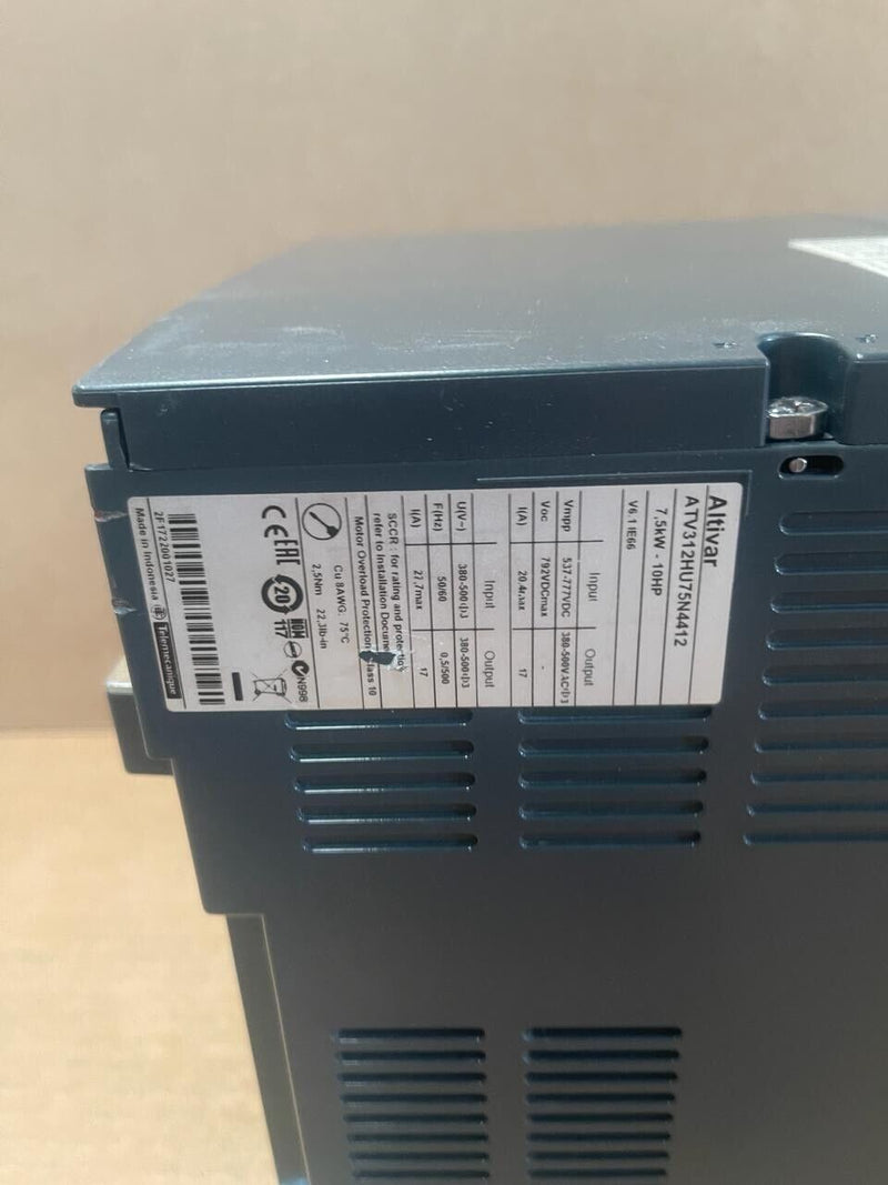 Schneider Electric Altivar 312 - ATV312HU75N4412 - VFD 7.5kW-10HP
