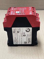 Schneider Electric – XPSAK311144P – Preventa Safety Relay Module 24 VAC/DC