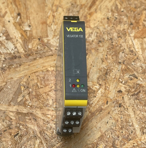 VEGA – VEGATOR 132 (TOR132.AXXXKXX) – Dual-Channel Level Controller