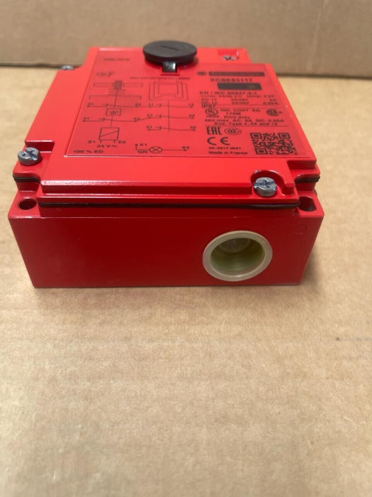 TELEMECANIQUE - XCSE83117 - Safety Limit Switch