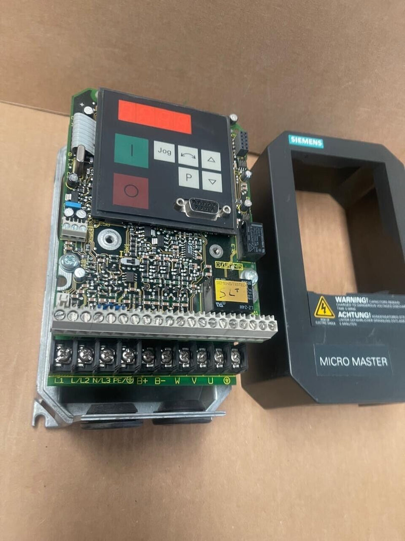 Siemens 6SE3111-5CA40 MICROMASTER VFD, 250W, 1/3-Phase, 230V AC