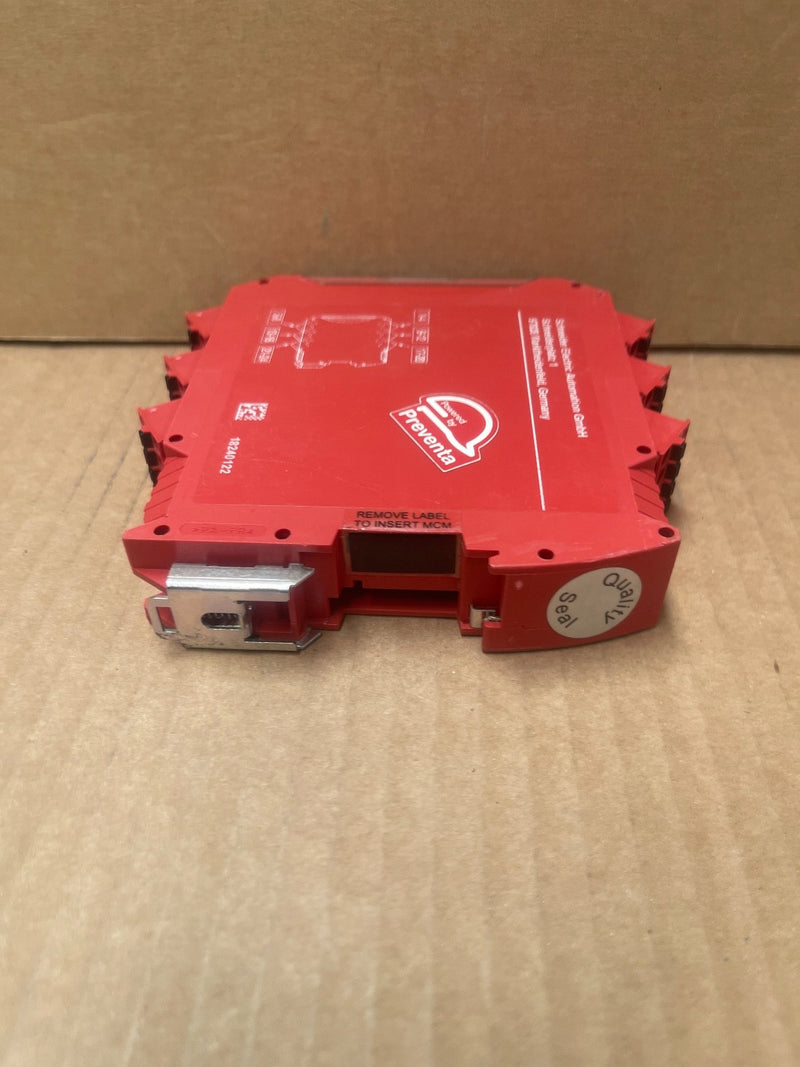 Schneider Electric – XPSMCMCP0802G – Modicon MCM Safety Controller 8 I / 2 O
