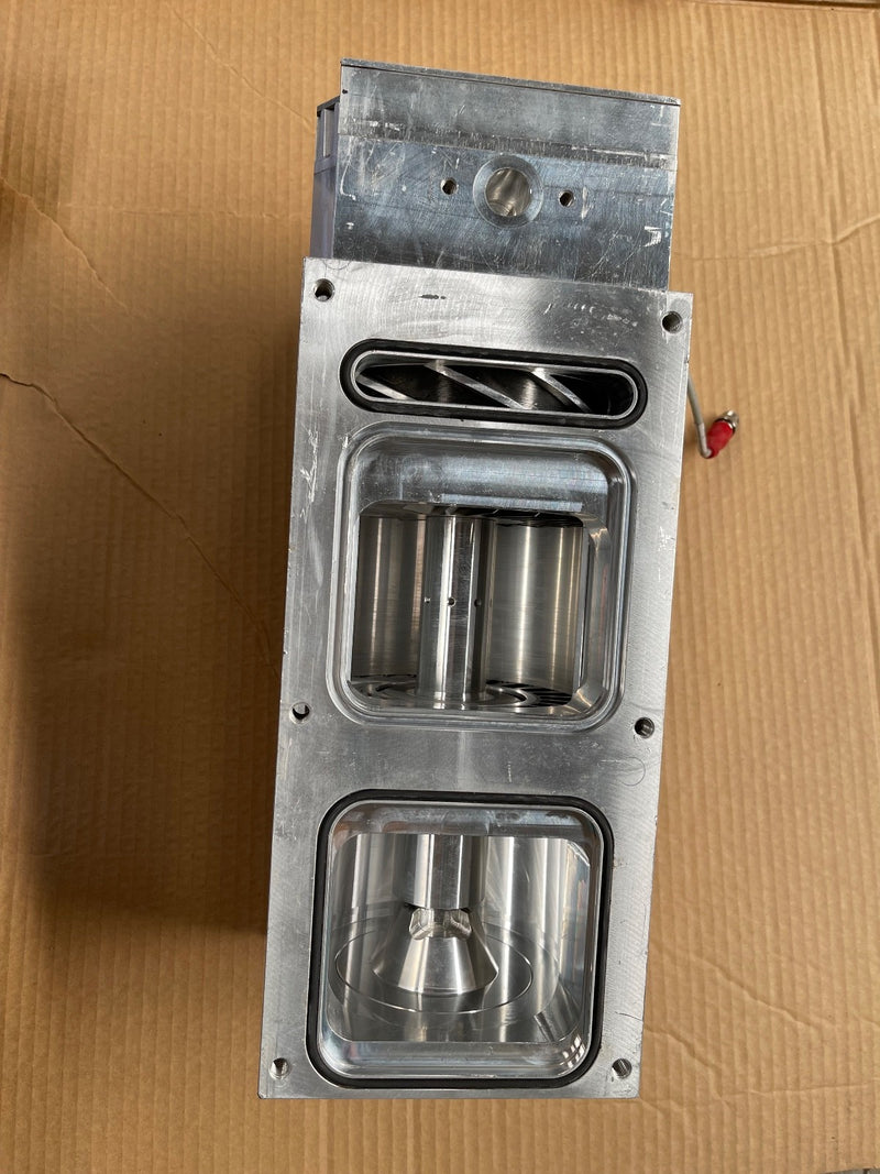 Pfeiffer – SplitFlow 310 PM P04 299 + TC 400 Controller PM C01 800 A