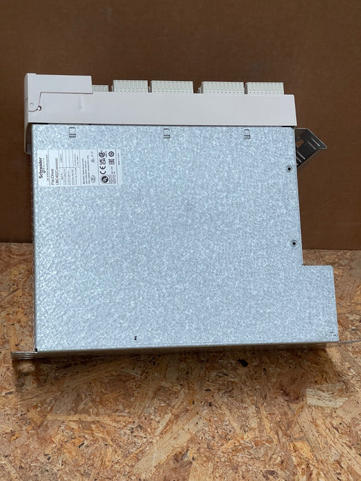 Schneider Electric – LMC402CAA10000 – PacDrive 3 Motion Controller, 16-Axis