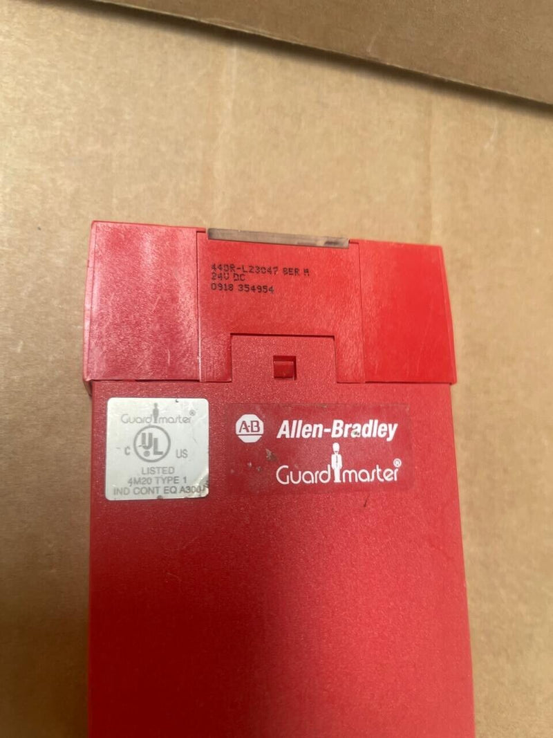 Allen-Bradley - MSR14T - Minotaur Monitoring Safety Relay