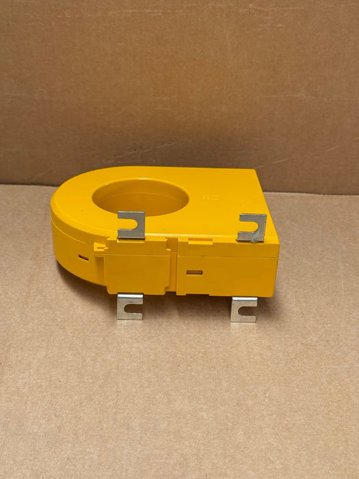 Bender – W60 (B98080018) – Measuring Current Transformer, Ø 60 mm, 0.72 kV