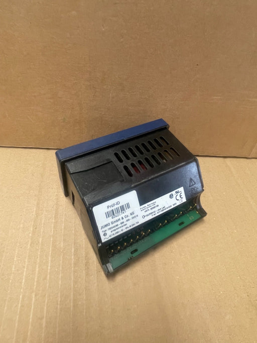 JUMO – 702043/88-888-000-23/210 – iTRON 08 Compact Temperature Controller