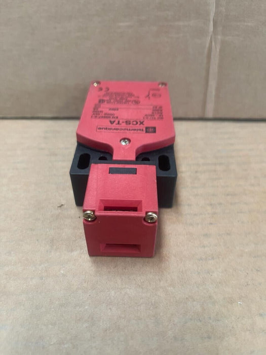 Telemecanique - XCS-TA891 - Safety Switch
