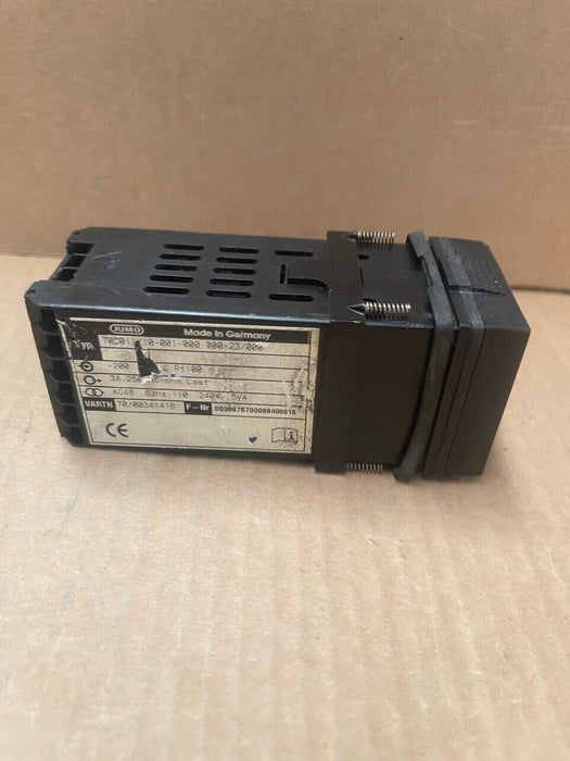 JUMO - 703011/10-001-000-000-23/000 - dTRON 16.1 Compact Microprocessor Controll