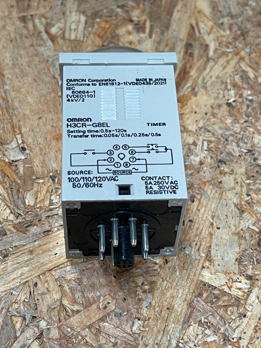 Omron – H3CR‑G8EL – 48 × 48 mm Star‑Delta Timer with Instantaneous Output