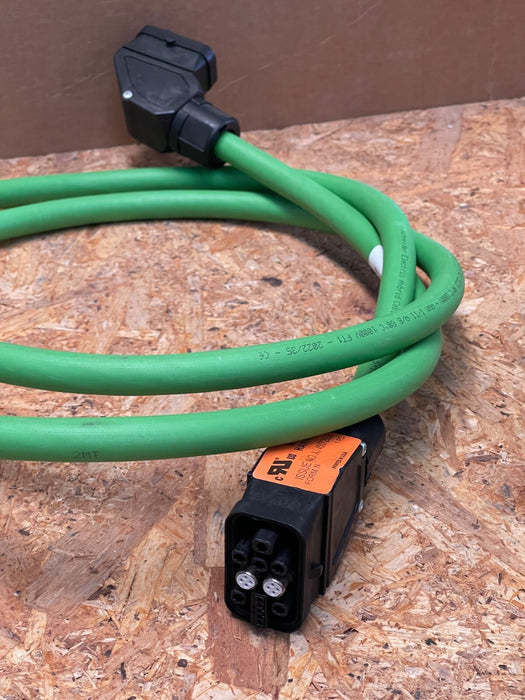 Schneider Electric – VW3E1149R020 – Hybrid Motor Cable 2 m for Lexium 62 Drives