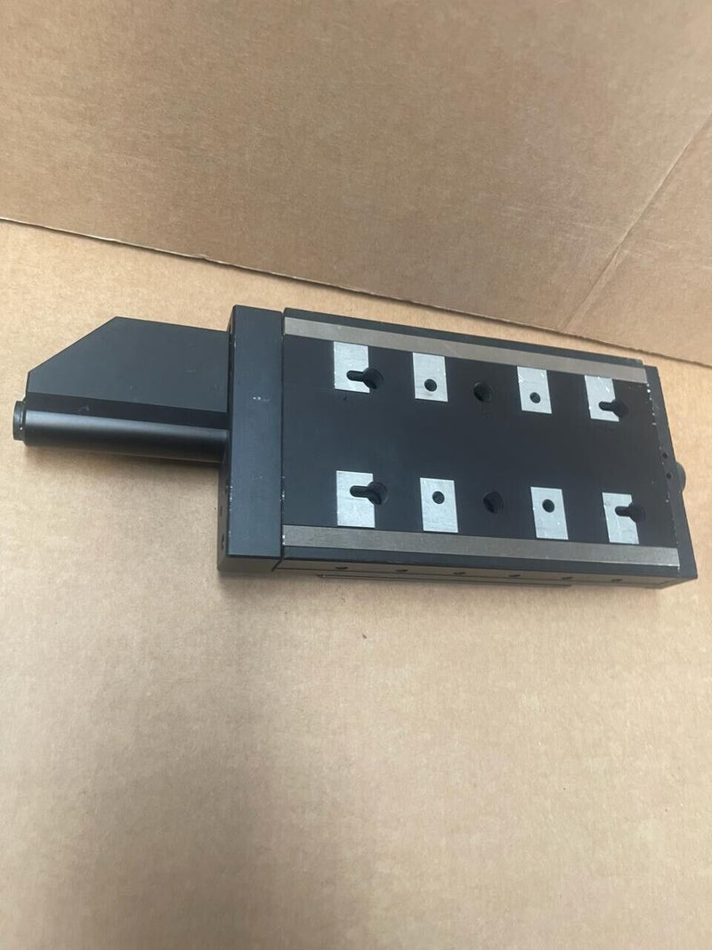 PI - M-405.CGX - M-405.CG - Precision-class linear drive