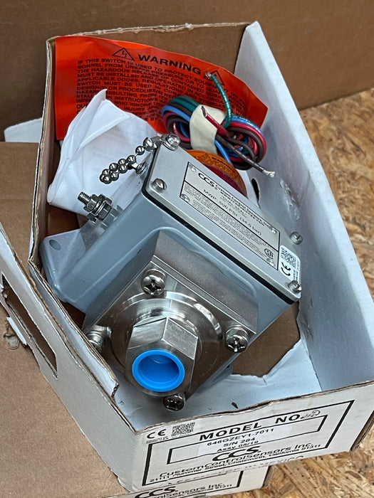 Custom Control Sensors - 646GZE1-7011 - Explosion-Proof DualSnap Pressure Switch