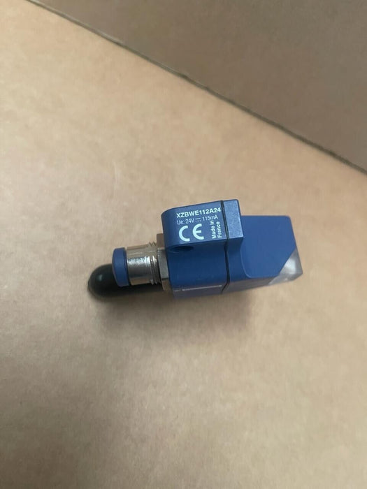 Telemecanique - XZBWE112A24 - Funksensor