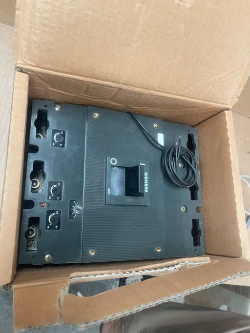 Siemens – 3VE7101-0ER14 – 3-Pole Molded Case Circuit Breaker / Motor Protection