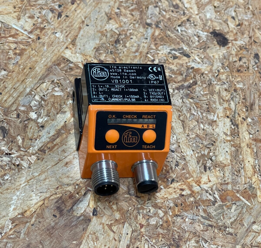 IFM Efector – VB1001 – Rolling-Element Bearing Vibration Monitor, RS-232, IP67