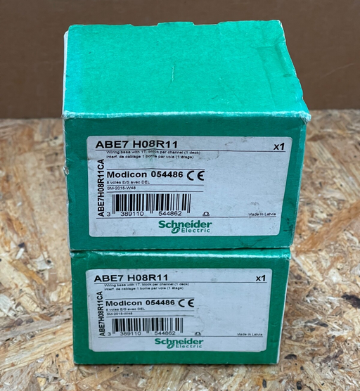 Schneider Electric – ABE7H08R11 – Advantys Telefast Passive I/O Connection