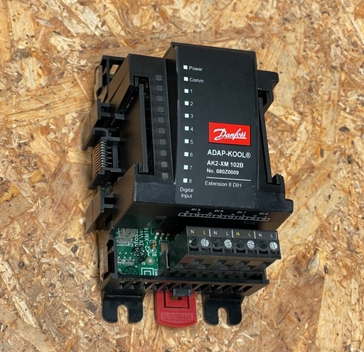 Danfoss – 080Z0009 – AK2‑XM 102B 8‑Channel High‑Voltage Extension I/O Module