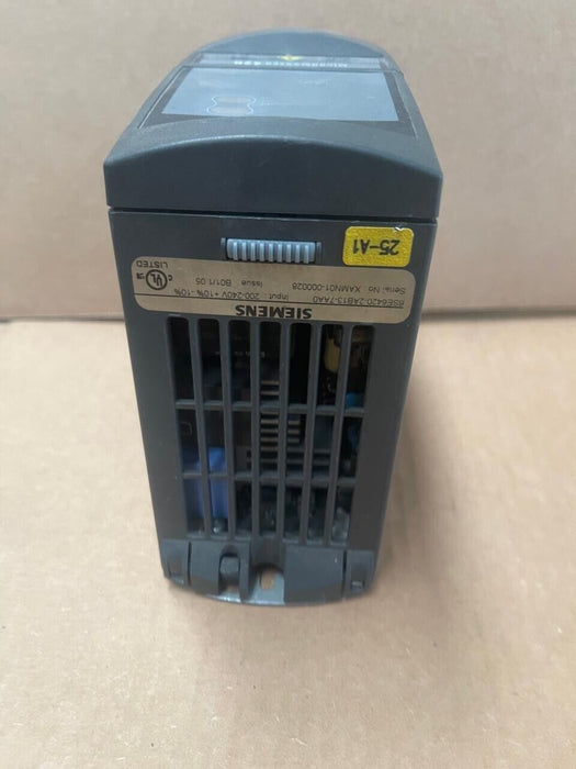 Siemens 6SE6420-2AB13-7AA0 MICROMASTER 420 VFD, 0.37 kW, 1AC 200-240V