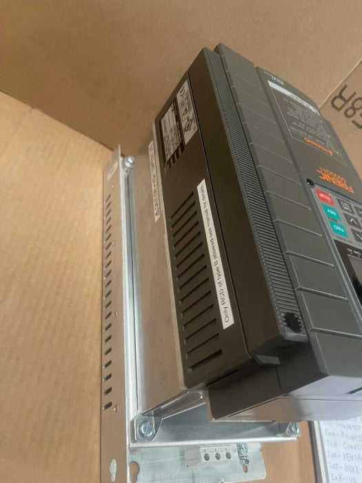Fuji Electric - FRN4.0G11S-4EN - FRENIC 5000G11 Inverter, 4.0 kW, 3-Phase 400V