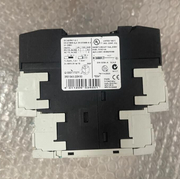 SIEMENS, 3RS1040-2GW50, temperature monitoring relay Pt100/1000 KTY83/84